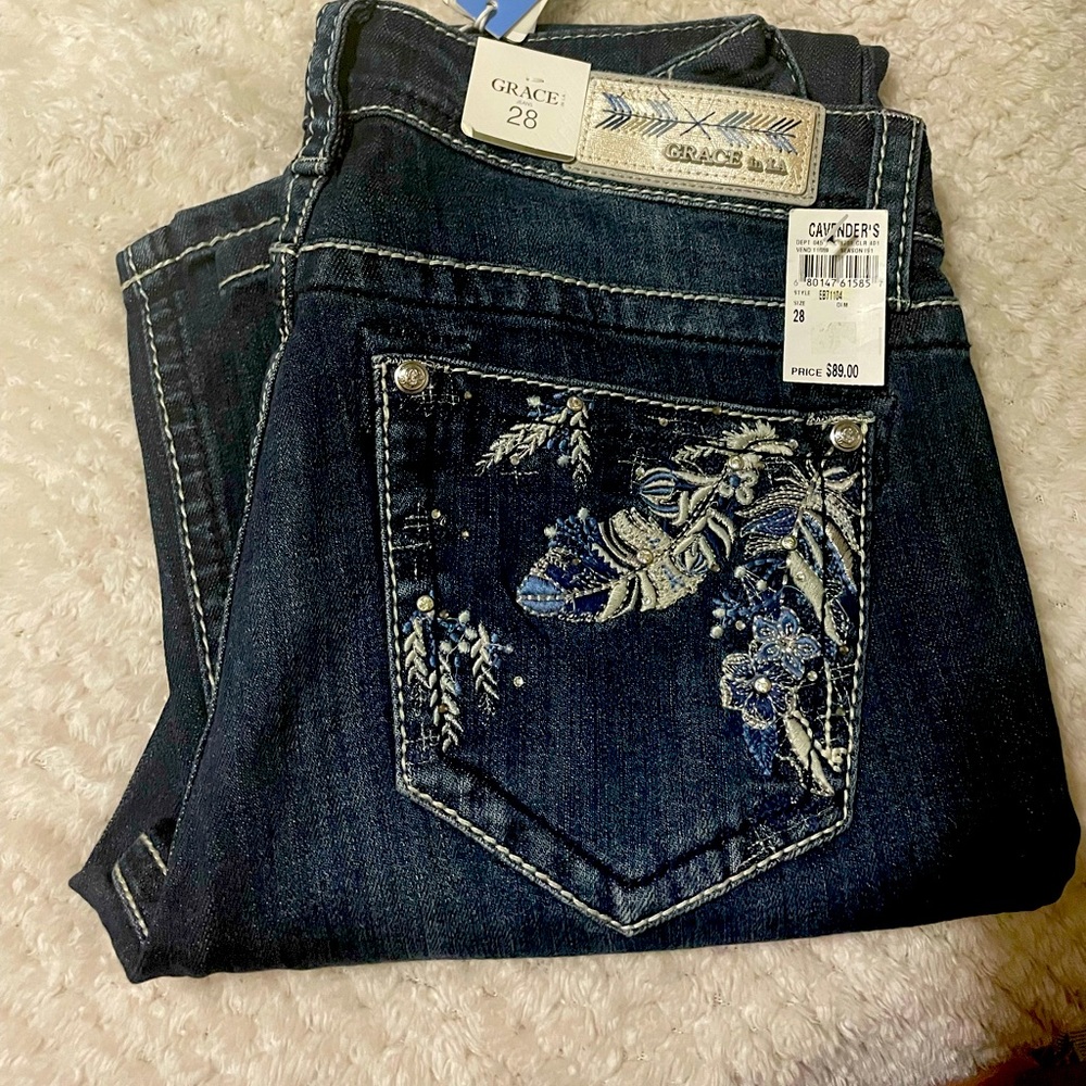 Beautiful Grace in La jeans